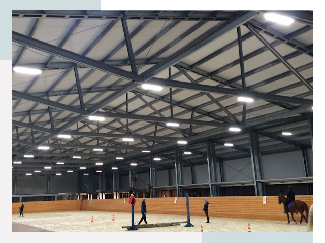 Строительство конных манежей от 632 руб в Евпатория