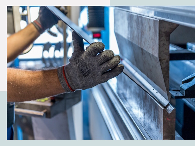 Гибка металла в Евпатории